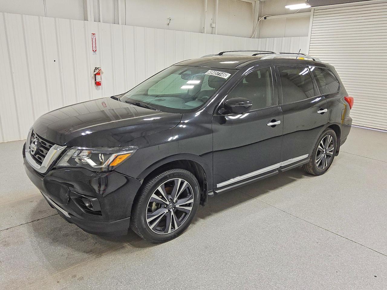 2017 Nissan Pathfinder S